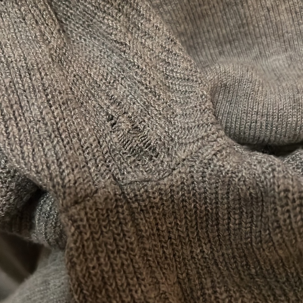 Cardigan - Picture 4 of 4